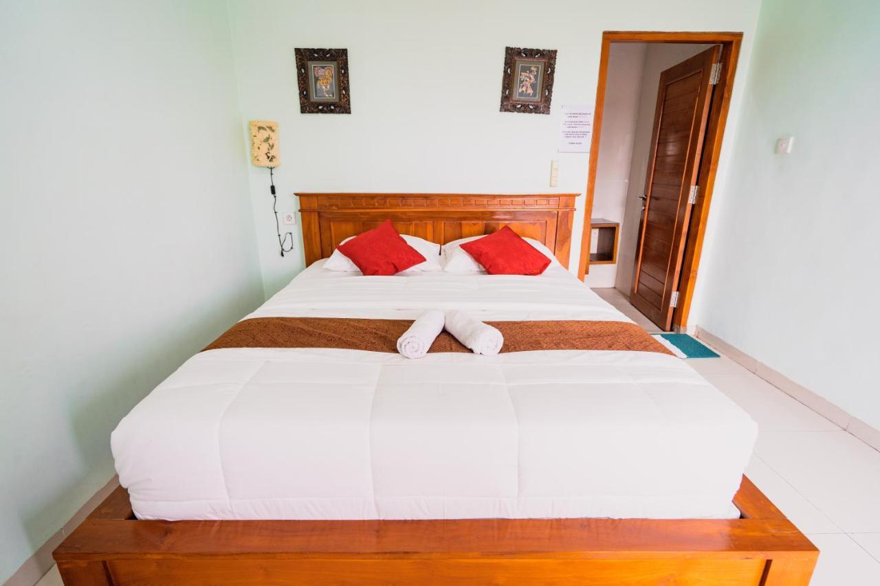Guesthouse Cempaka Putih Seminyak Kültér fotó