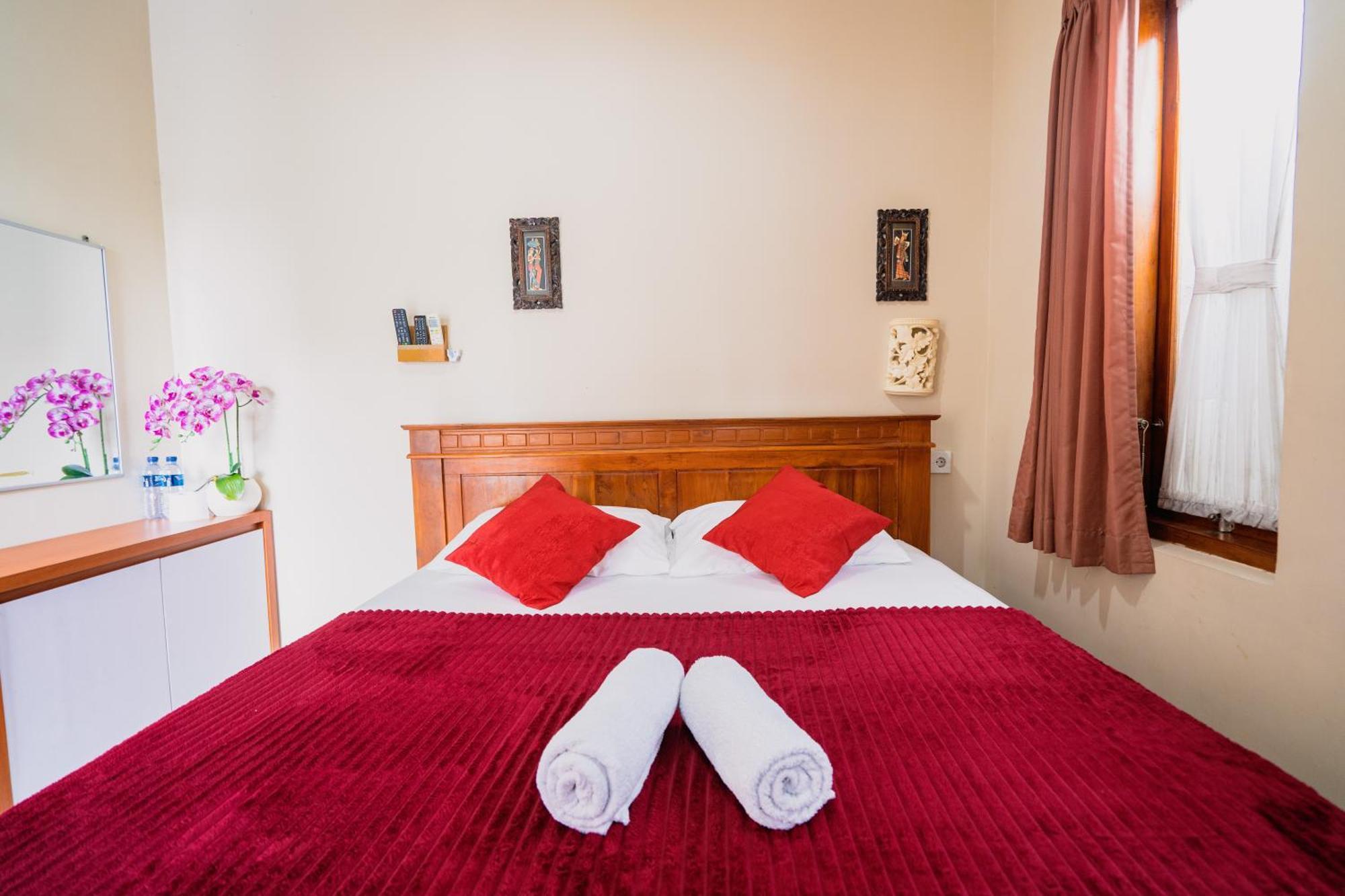 Guesthouse Cempaka Putih Seminyak Kültér fotó